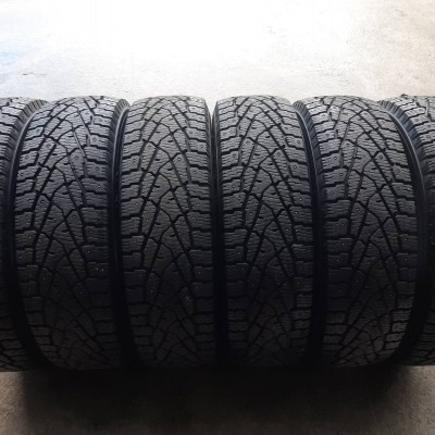 Шини Nokian Hakkapeliitta C3 205/75 R16C 113/111R (шип) Б/У 8 мм